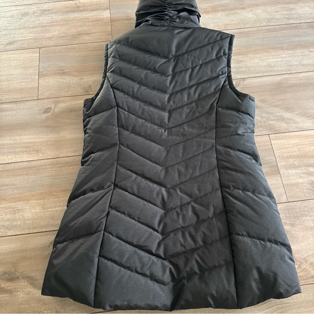 Eddie Bauer Goose Down Vest Black Fur Lined Size M Black Ladies - Picture 6 of 8